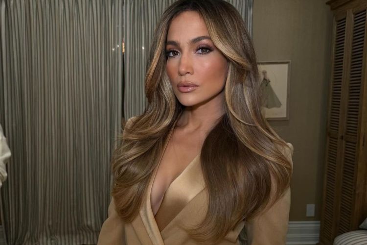 jennifer lopez e1732262972167 36bd8e0a