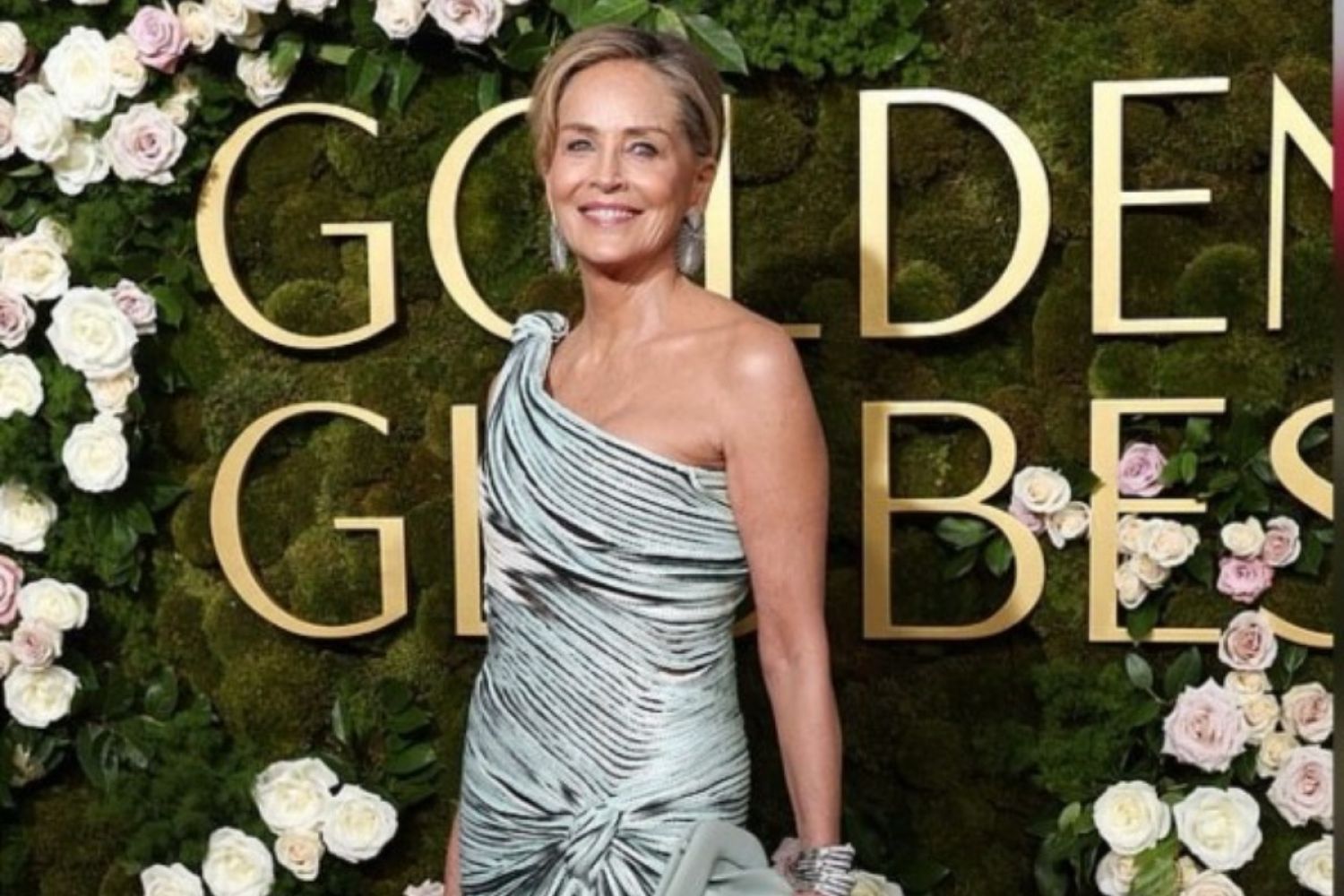 likewomangr sharon stone golden globes 547a6b22