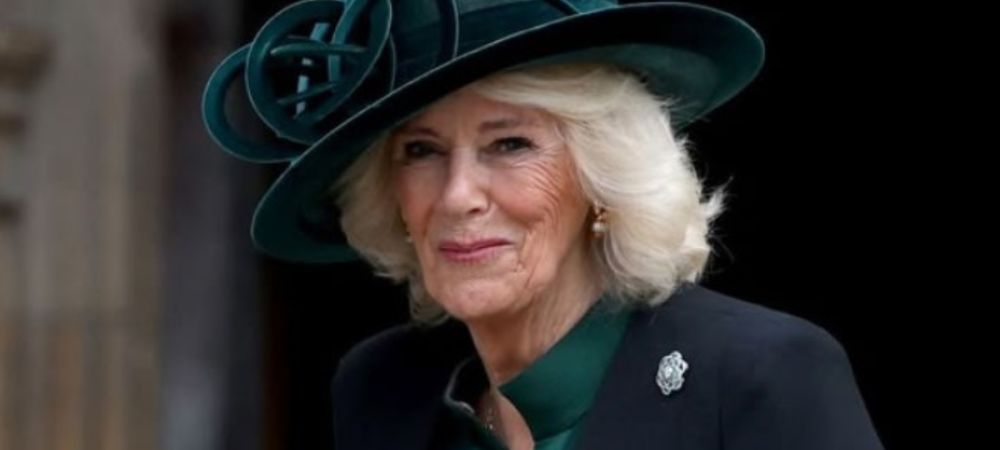 likewomangr QUEEN CAMILLA 80904cc6