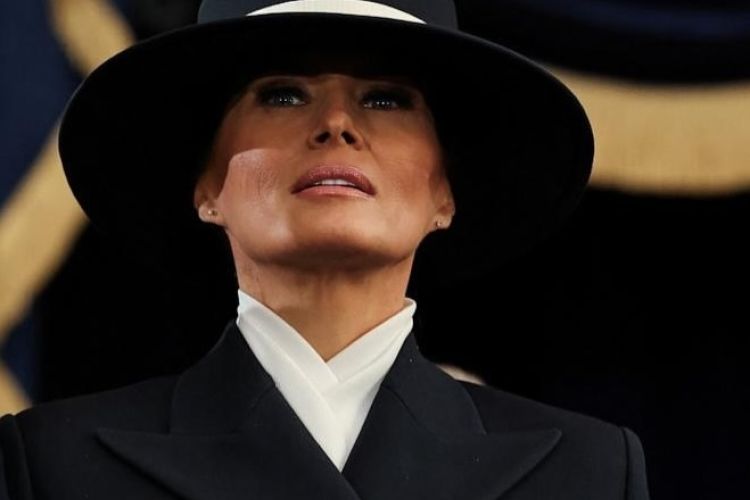 melania trump a848413c