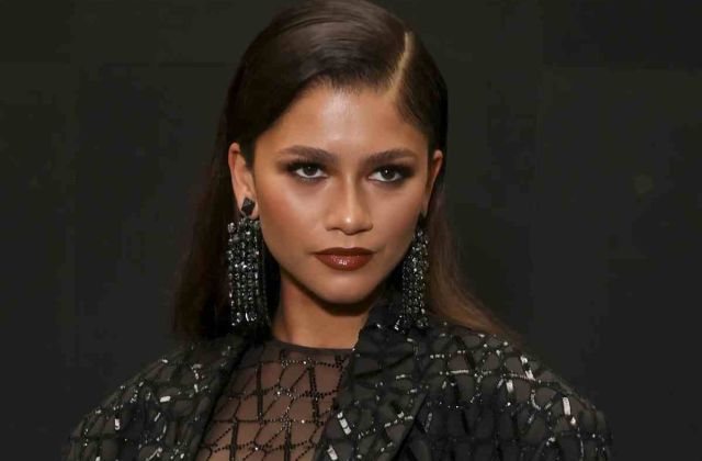 likewomangr zendaya c8e63423