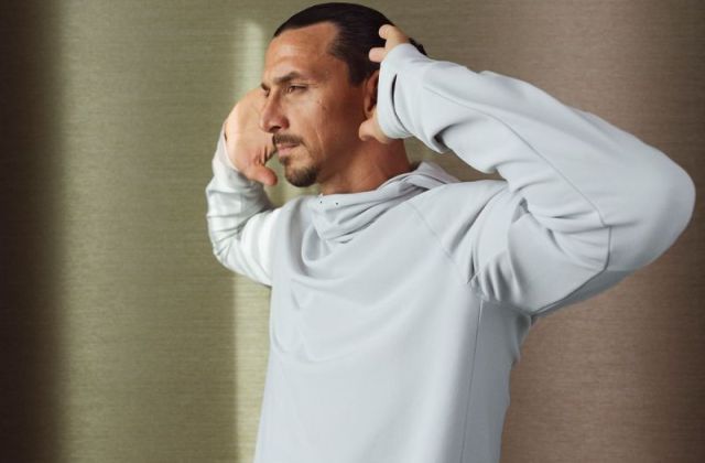 Zlatan Ibrahimovic f1052b11