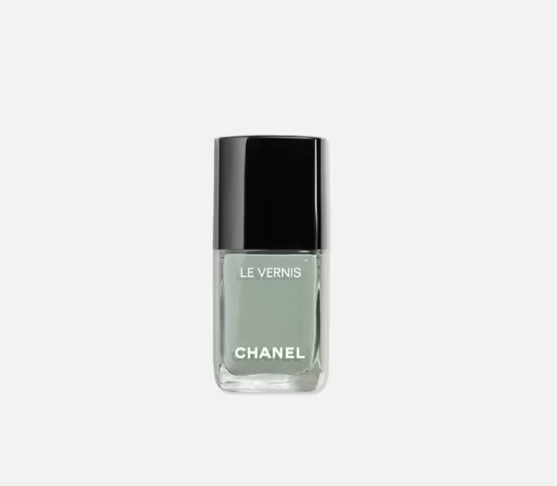 chanel mani