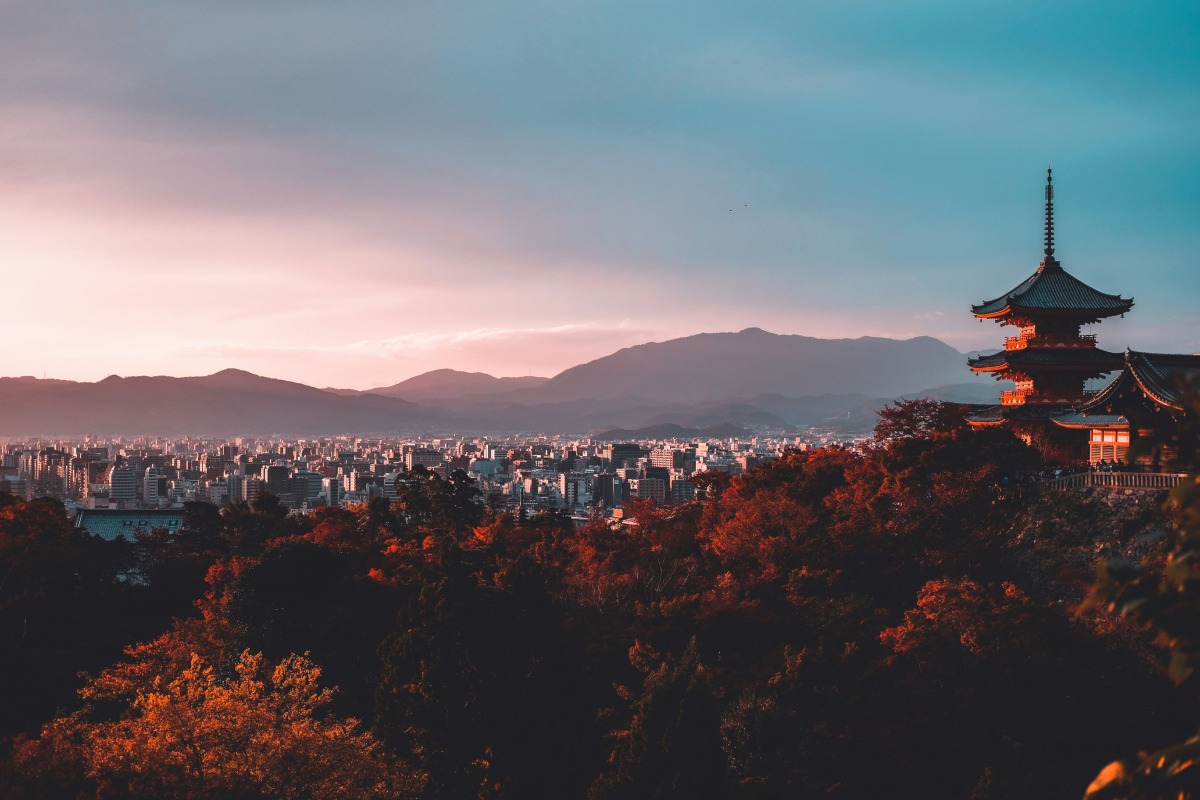 likewomangr travel japan unsplash